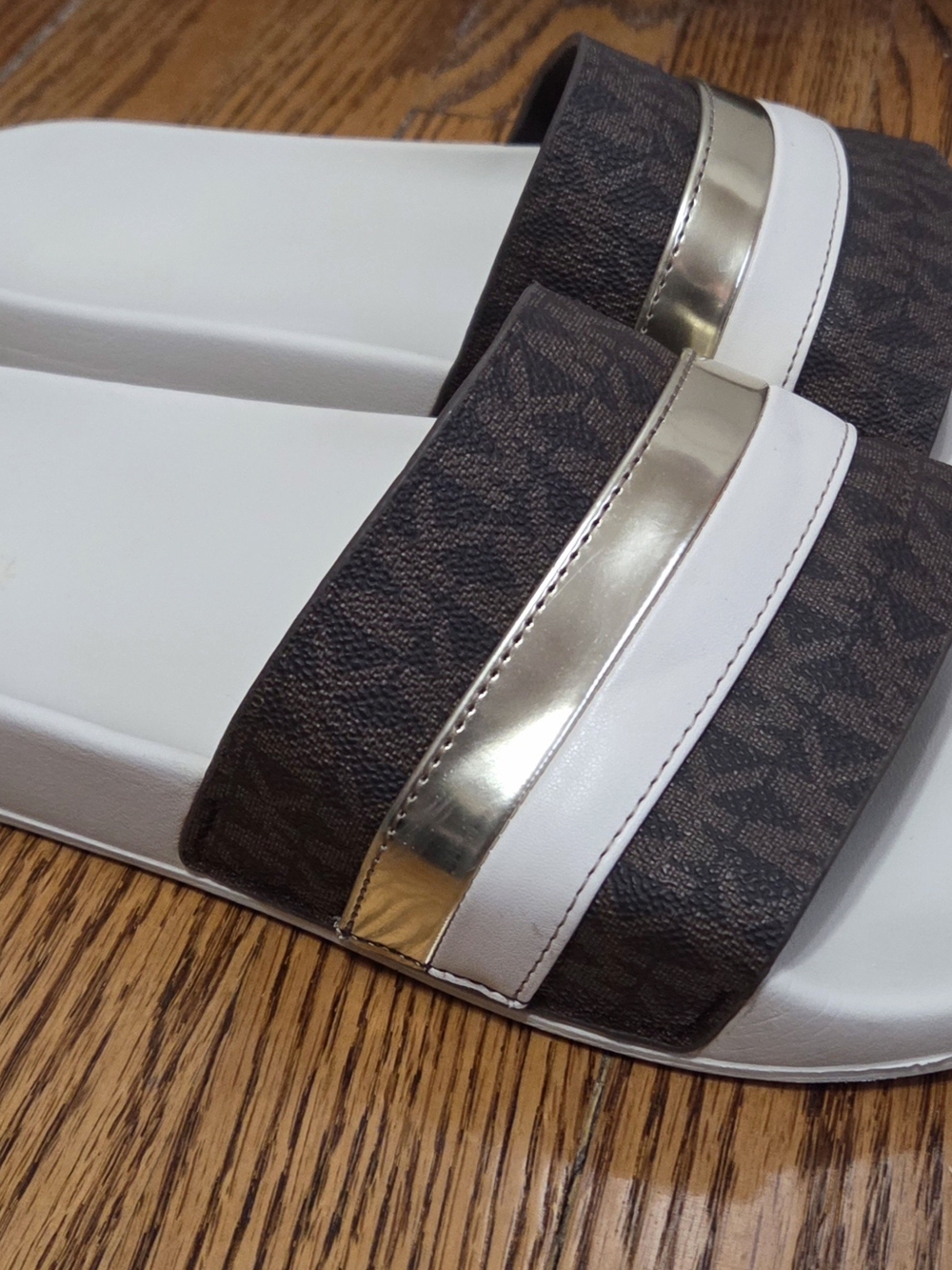 Michael Kors White & Brown Logo Slide Sandals with Gold Accent - Picture 2 of 5